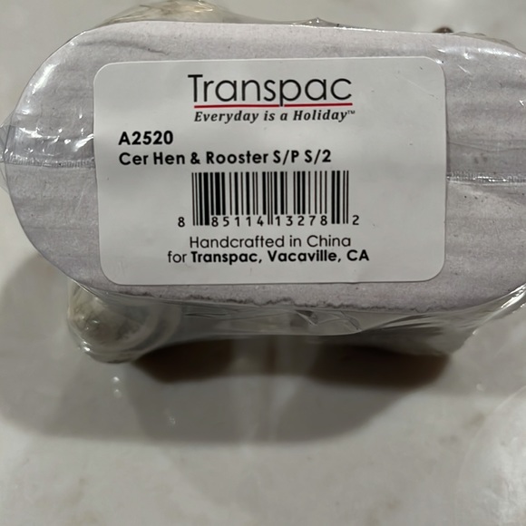 Hen & Rooster Salt and Pepper Shakers/Transpac/NWT - Picture 5 of 5